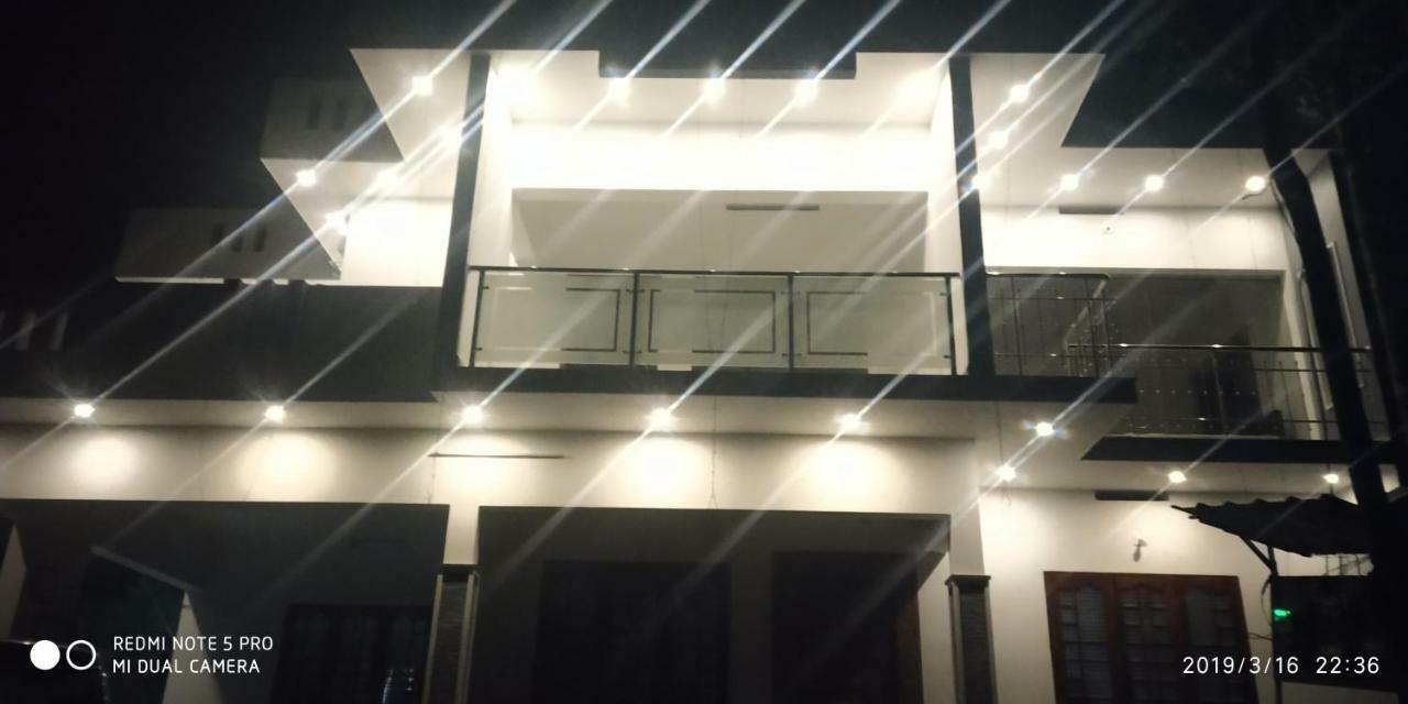 Homestay Nandana's Residency *